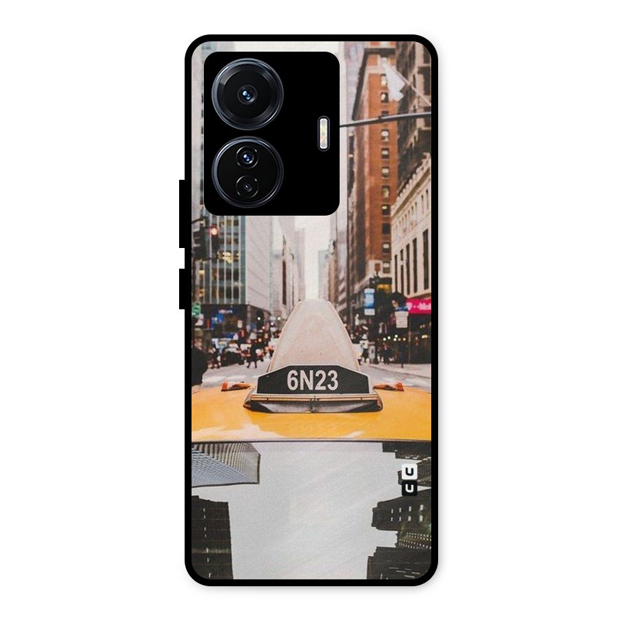 City Taxi Metal Back Case for iQOO Z6