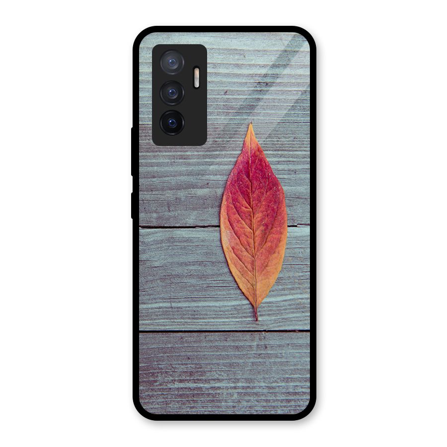 Classic Wood Leaf Glass Back Case for Vivo V23e