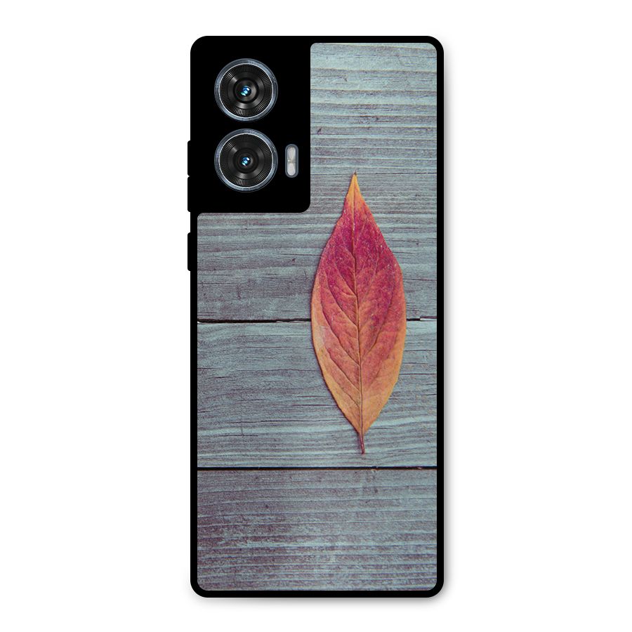 Classic Wood Leaf Metal Back Case for Motorola Edge 50 Fusion