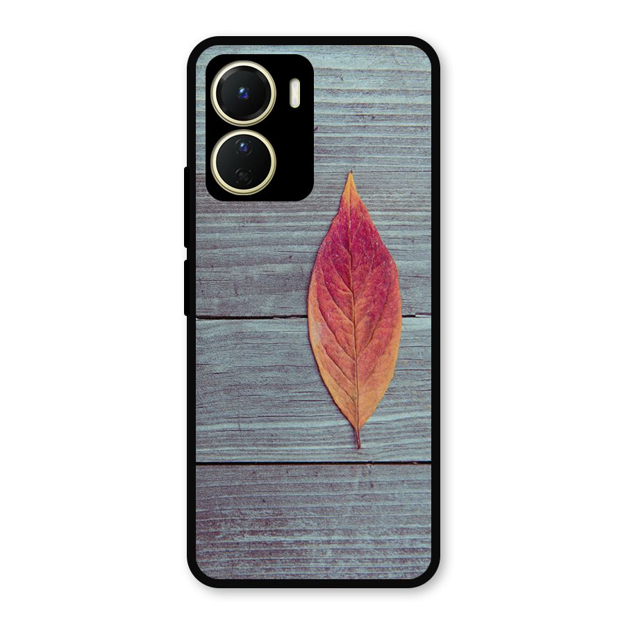 Classic Wood Leaf Metal Back Case for Vivo T2x