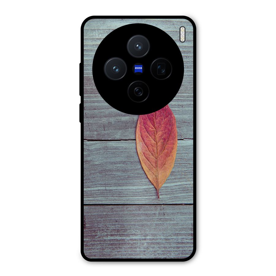 Classic Wood Leaf Metal Back Case for Vivo X200