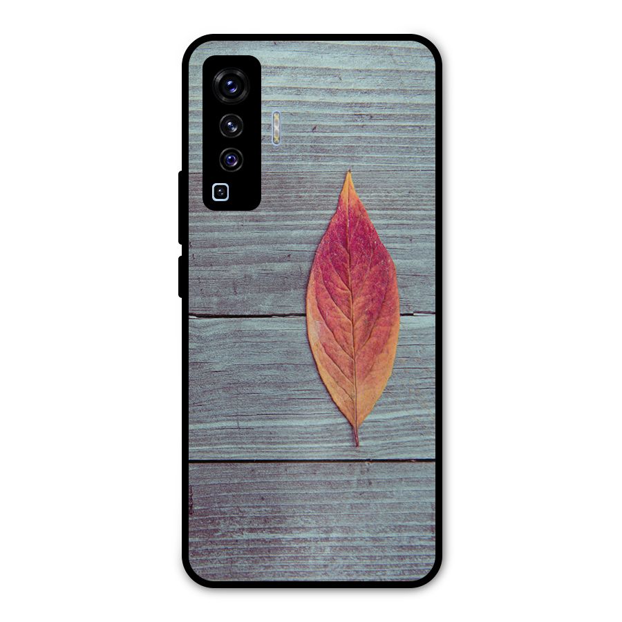 Classic Wood Leaf Metal Back Case for Vivo X50