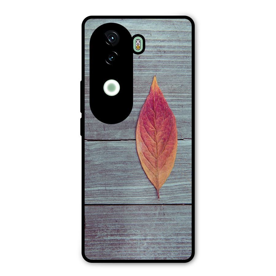 Classic Wood Leaf Metal Back Case for iQOO Z9s