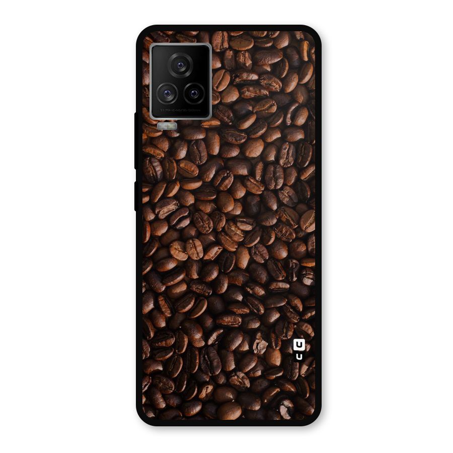 Coffee Beans Scattered Metal Back Case for iQOO 7 Legend 5G