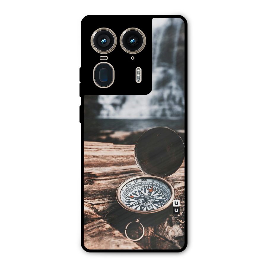 Compass Travel Metal Back Case for Motorola Edge 50 Ultra