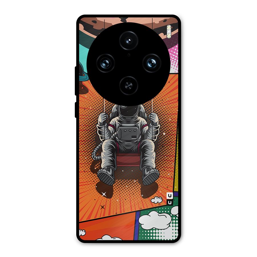 Cool Astraunaut Comic Swing Metal Back Case for Vivo X100 Pro