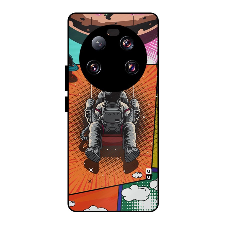 Cool Astraunaut Comic Swing Metal Back Case for Xiaomi 13 Ultra