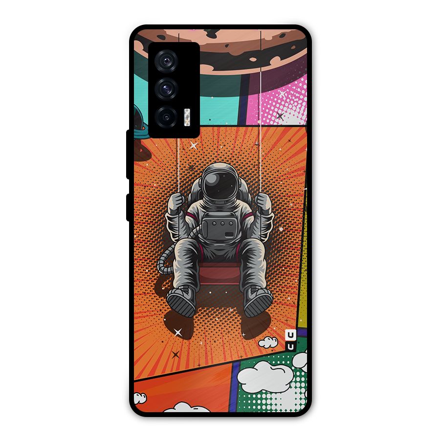 Cool Astraunaut Comic Swing Metal Back Case for iQOO 7 5G