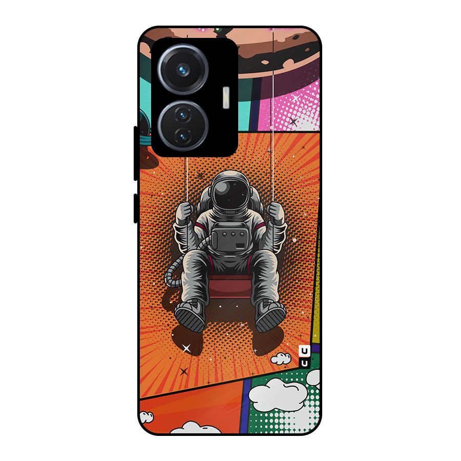 Cool Astraunaut Comic Swing Metal Back Case for iQOO Z6 44W