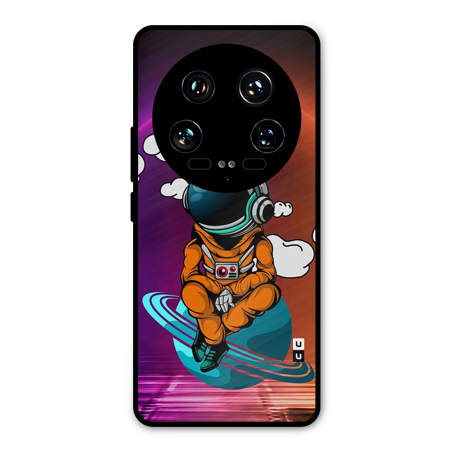 Cool Astraunaut Relaxing Metal Back Case for Xiaomi 14 Ultra
