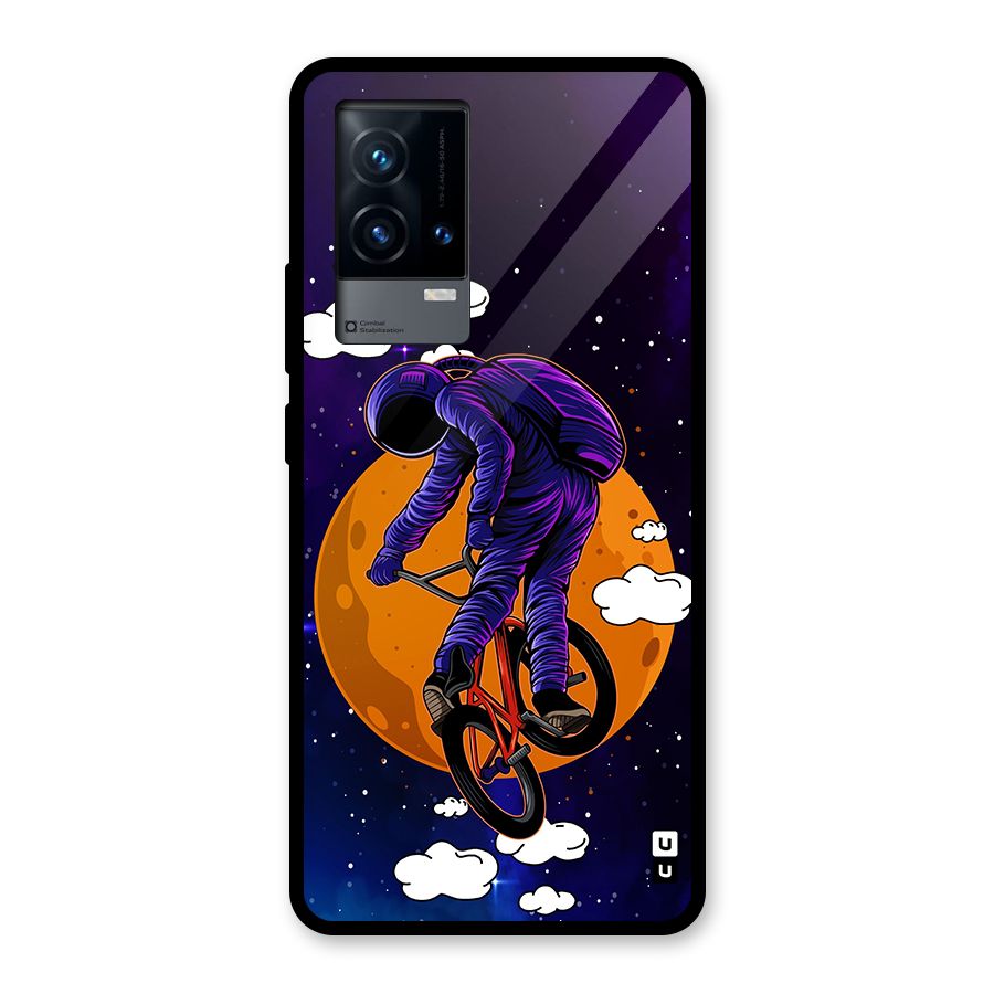 Cool Astro Cyclist Glass Back Case for iQOO 9 5G