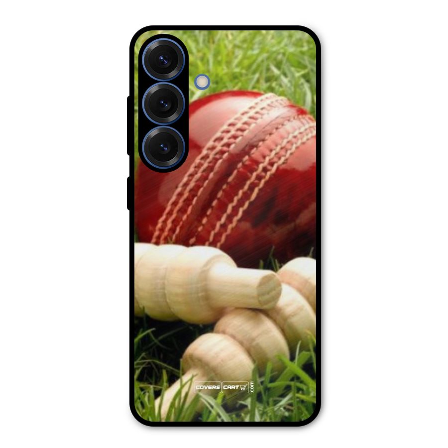 Cricket Ball and Stumps Metal Back Case for Galaxy S25