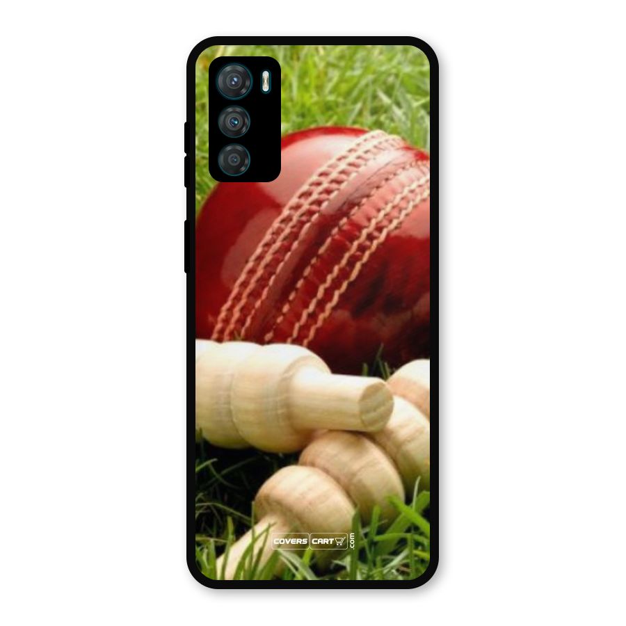 Cricket Ball and Stumps Metal Back Case for Moto G42