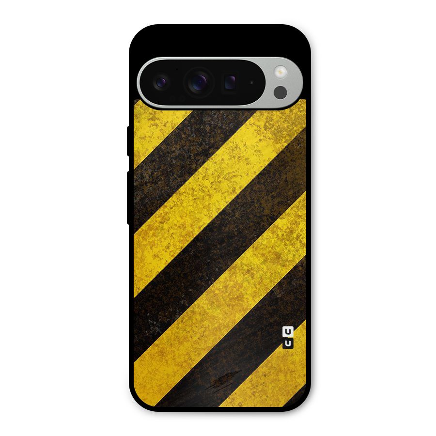 Diagonal Road Pattern Metal Back Case for Google Pixel 9 Pro XL