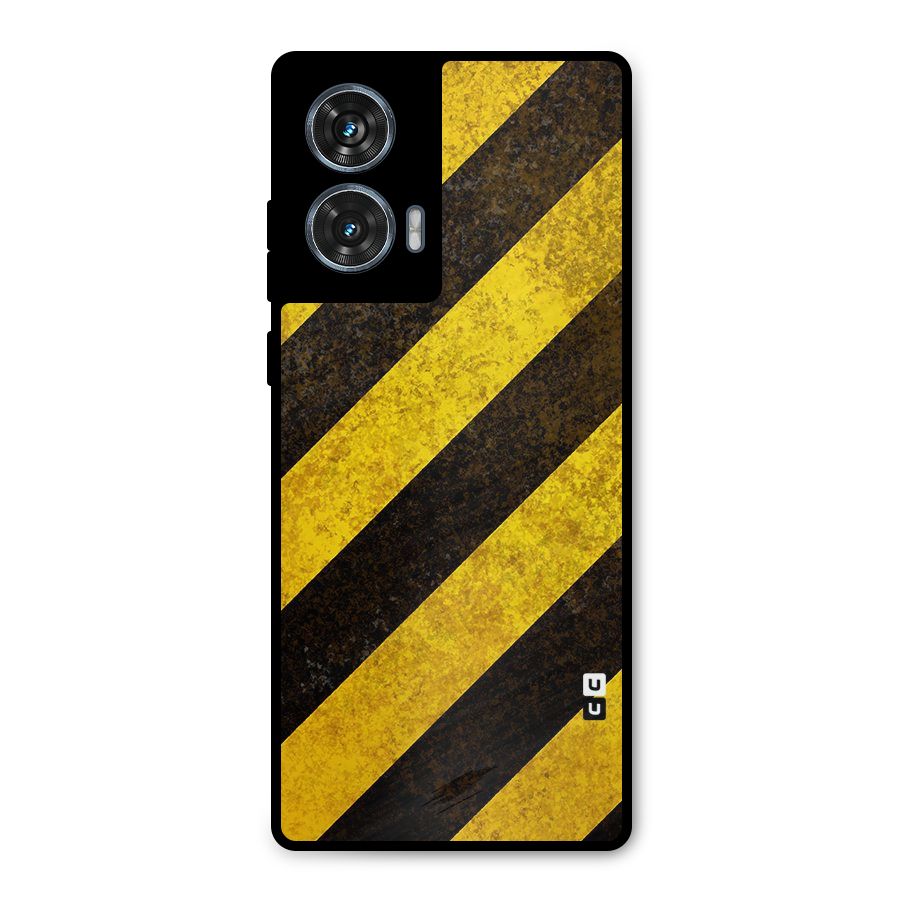 Diagonal Road Pattern Metal Back Case for Motorola Edge 50 Fusion
