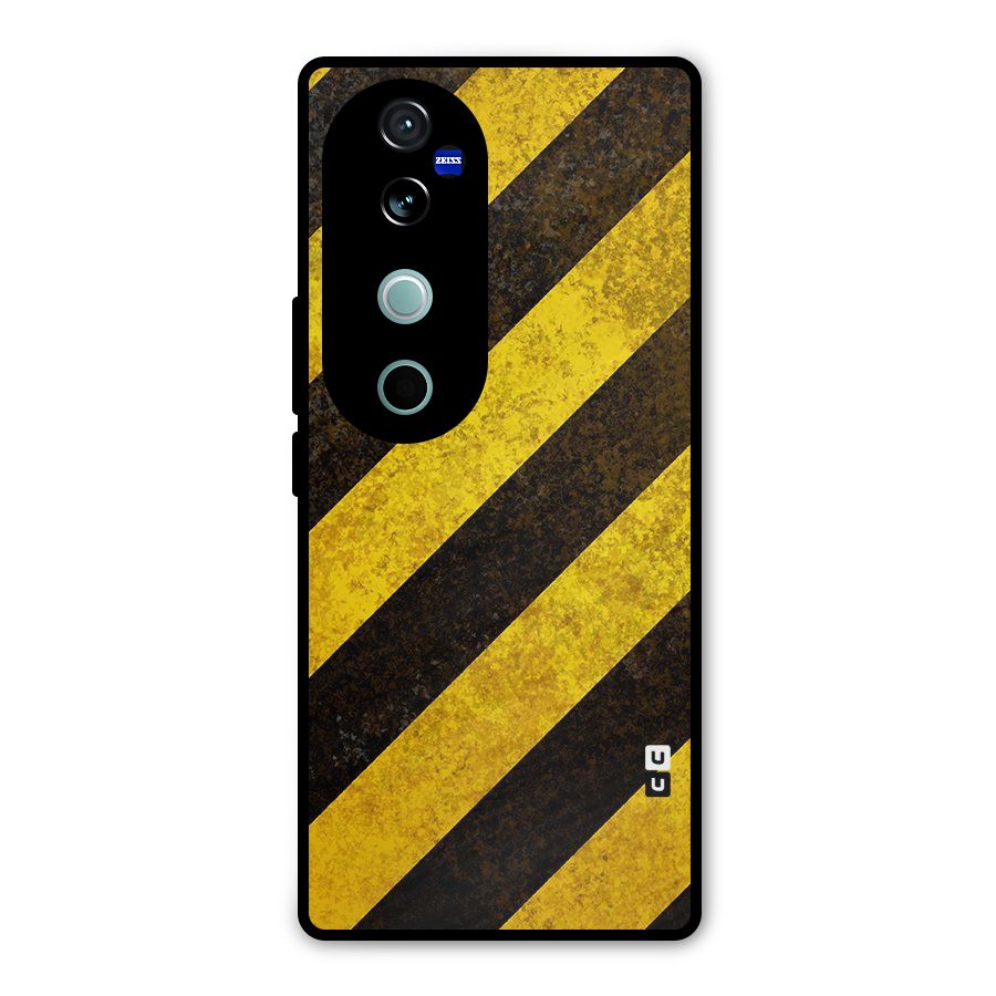 Diagonal Road Pattern Metal Back Case for Vivo V40 Pro