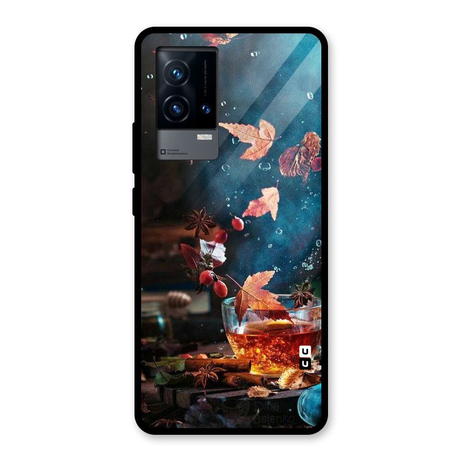 Falling Leaves Tea Glass Back Case for iQOO 9 5G