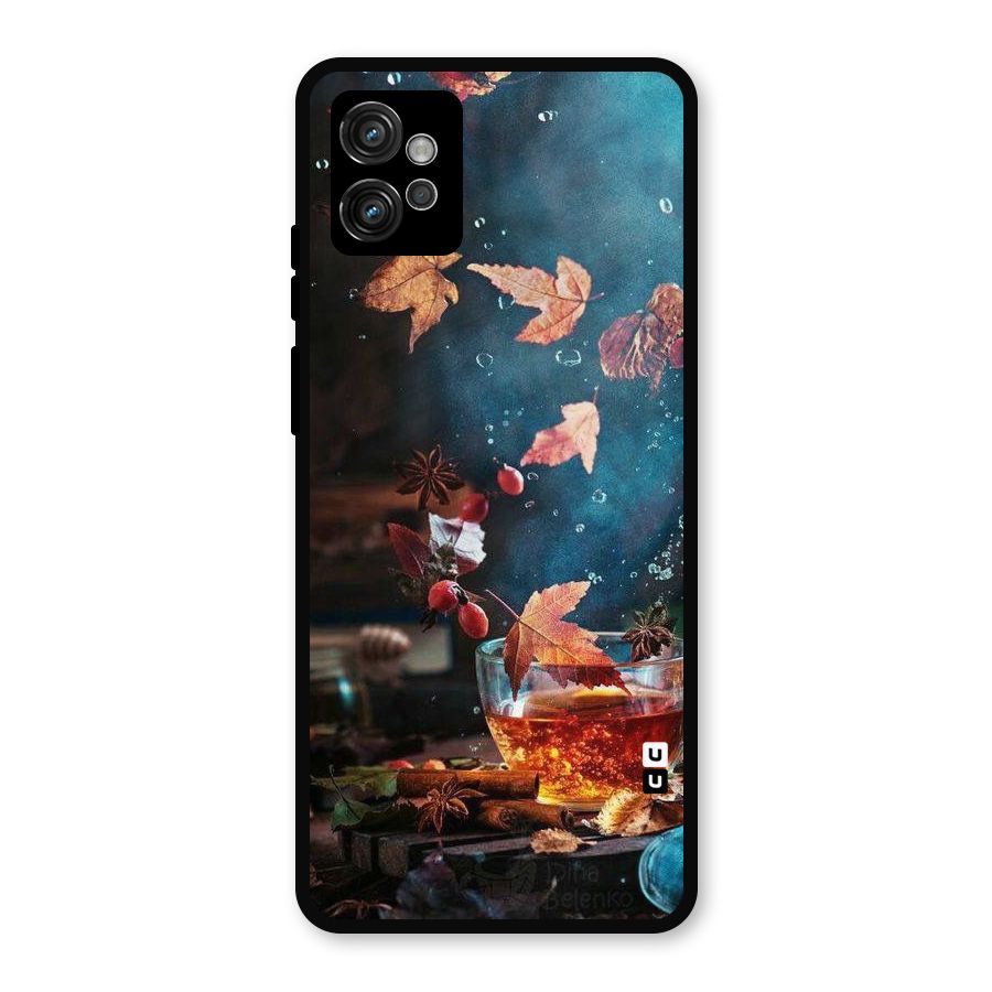 Falling Leaves Tea Metal Back Case for Moto G32