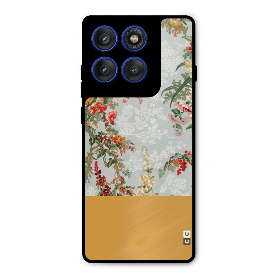 Golden Stripe on Floral Metal Back Case for Motorola Edge 60 Pro