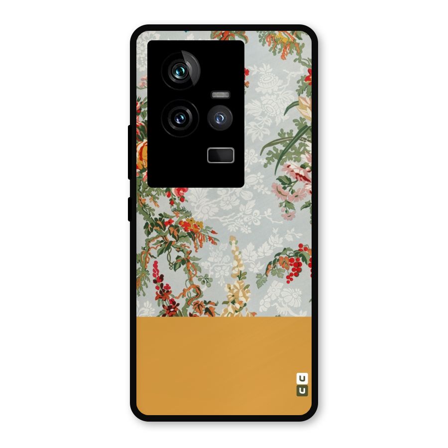 Golden Stripe on Floral Metal Back Case for iQOO 11 5G