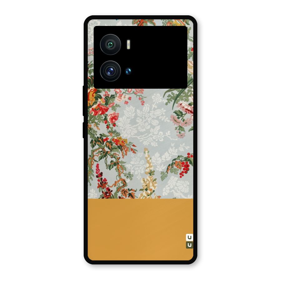 Golden Stripe on Floral Metal Back Case for iQOO 9 Pro