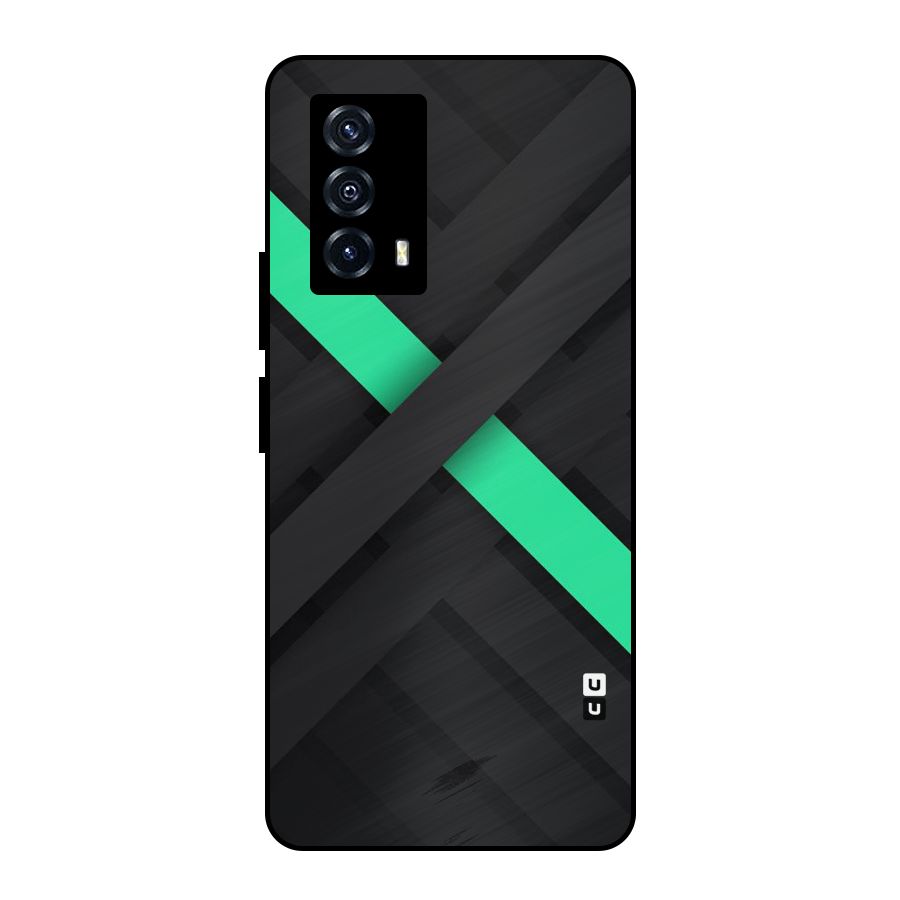 Green Stripe Diagonal Metal Back Case for iQOO Z5