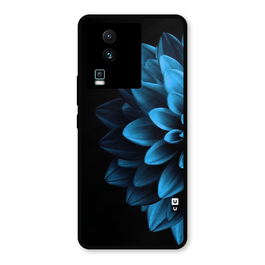 Half Blue Flower Metal Back Case for iQOO Neo 7 Pro