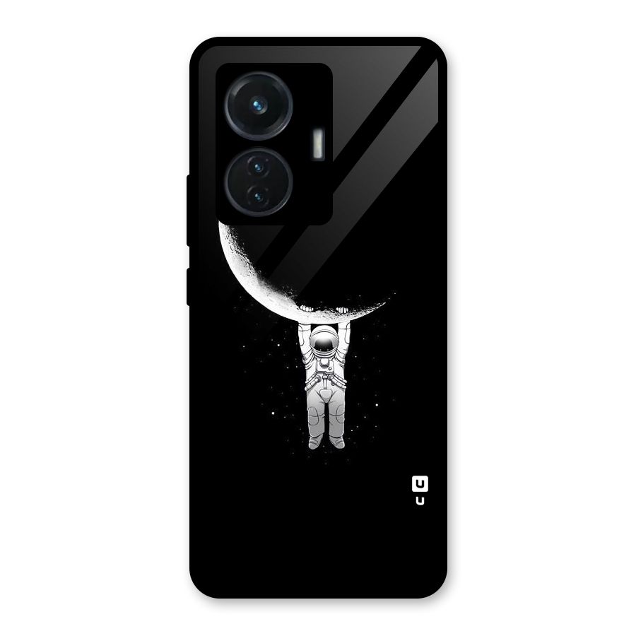 Hanging Astronaut Glass Back Case for iQOO Z6 44W