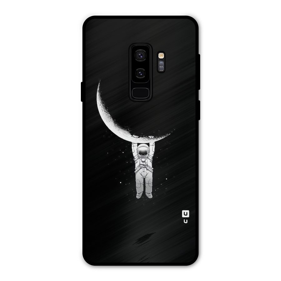 Hanging Astronaut Metal Back Case for Galaxy S9 Plus