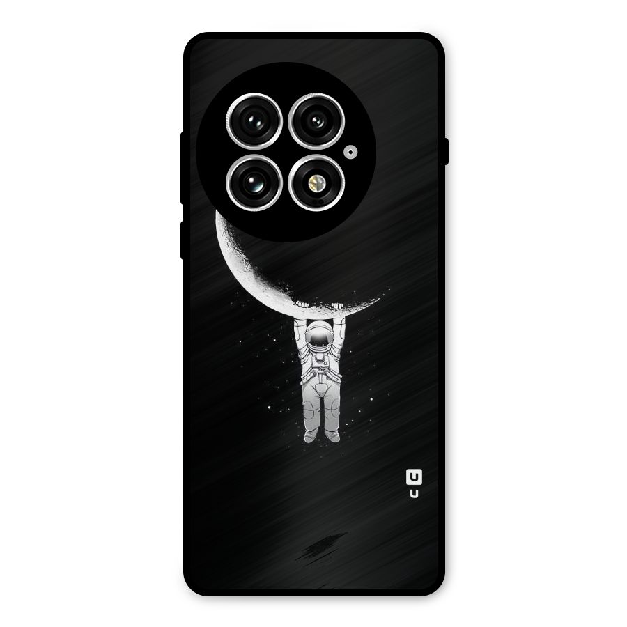 Hanging Astronaut Metal Back Case for OnePlus 13
