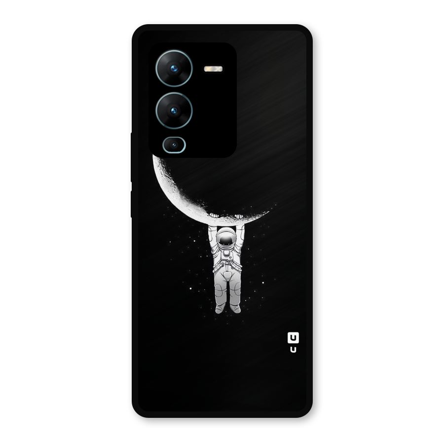 Hanging Astronaut Metal Back Case for Vivo V25 Pro
