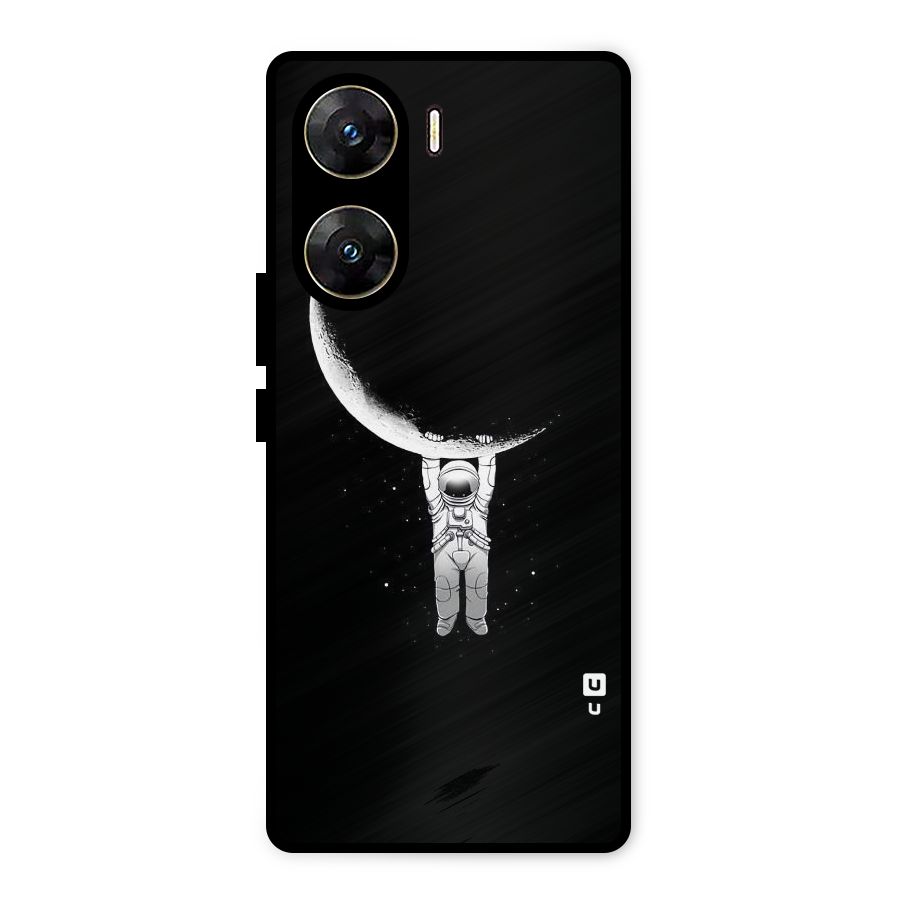 Hanging Astronaut Metal Back Case for Vivo V29e