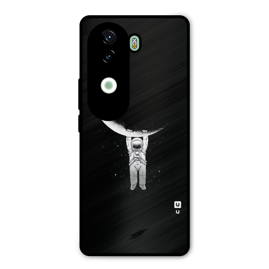 Hanging Astronaut Metal Back Case for iQOO Z9s
