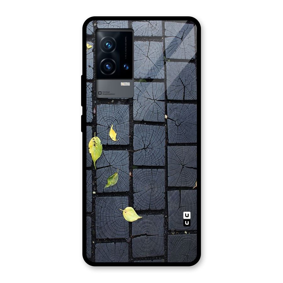 Leaf On Floor Glass Back Case for iQOO 9 5G