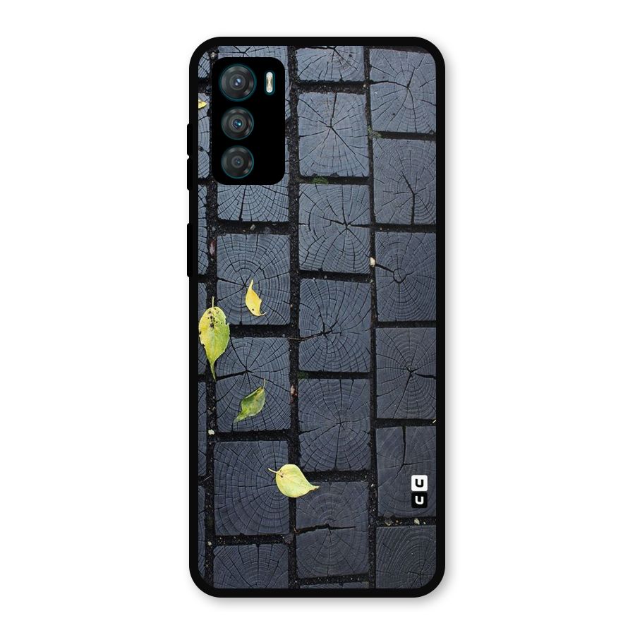 Leaf On Floor Metal Back Case for Moto G42