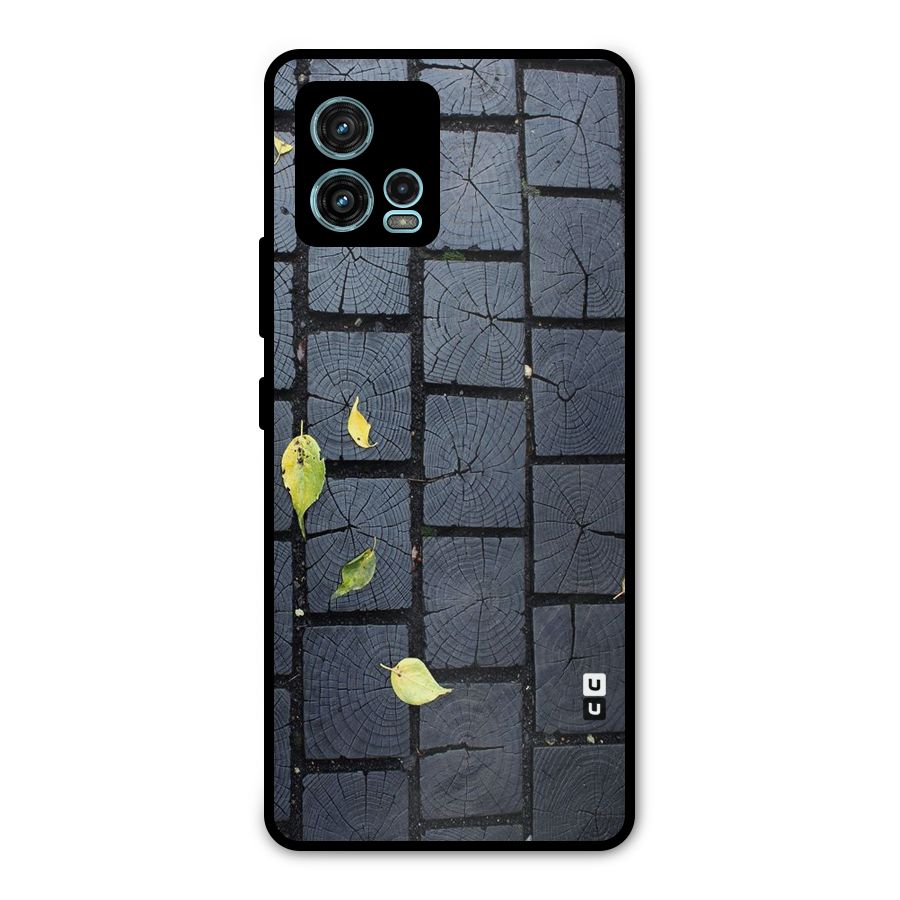Leaf On Floor Metal Back Case for Moto G72