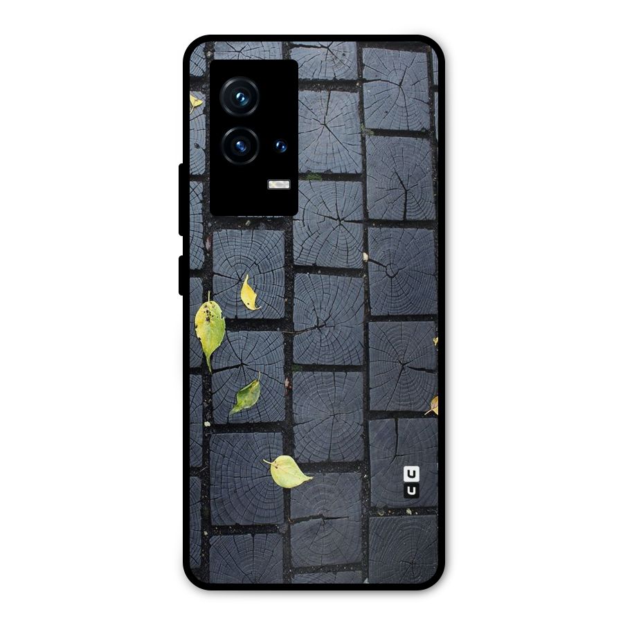 Leaf On Floor Metal Back Case for iQOO 9 5G