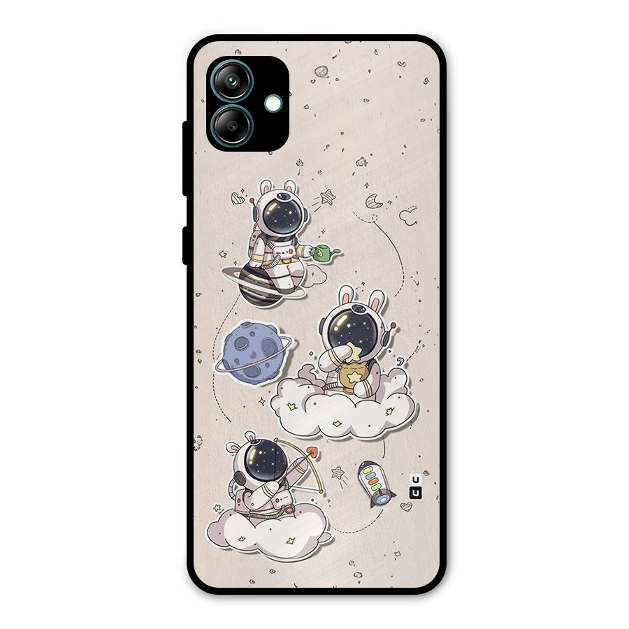 Lovely Astronaut Playing Metal Back Case for Galaxy A04
