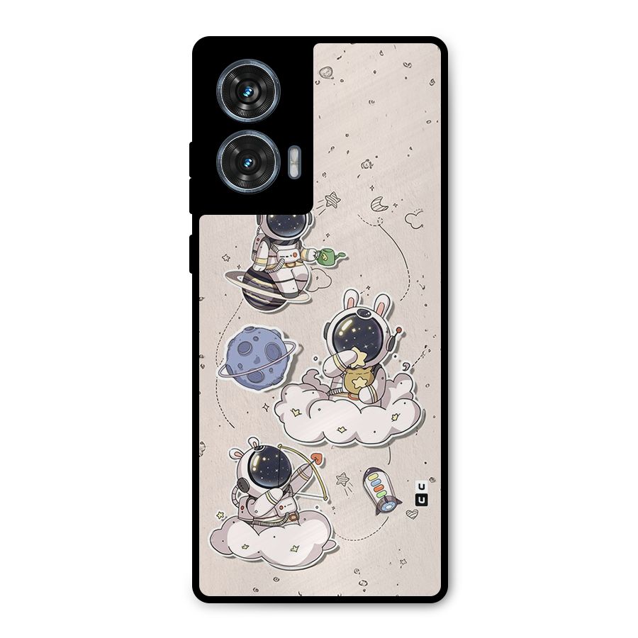 Lovely Astronaut Playing Metal Back Case for Motorola Edge 50 Fusion