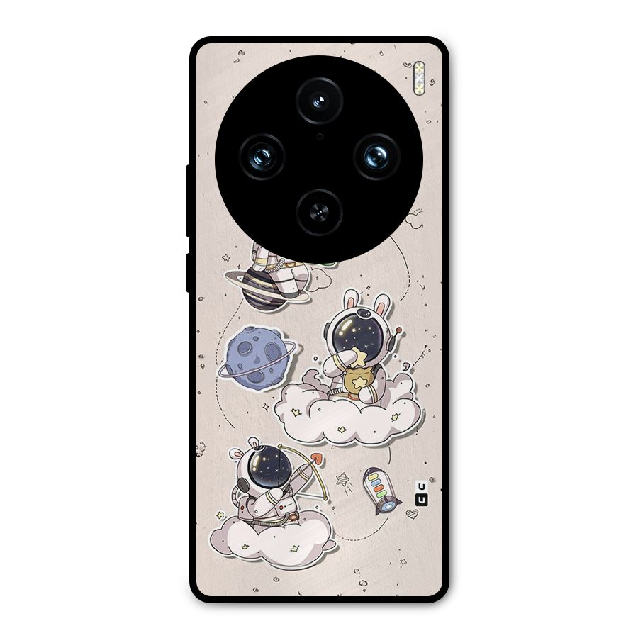 Lovely Astronaut Playing Metal Back Case for Vivo X100 Pro