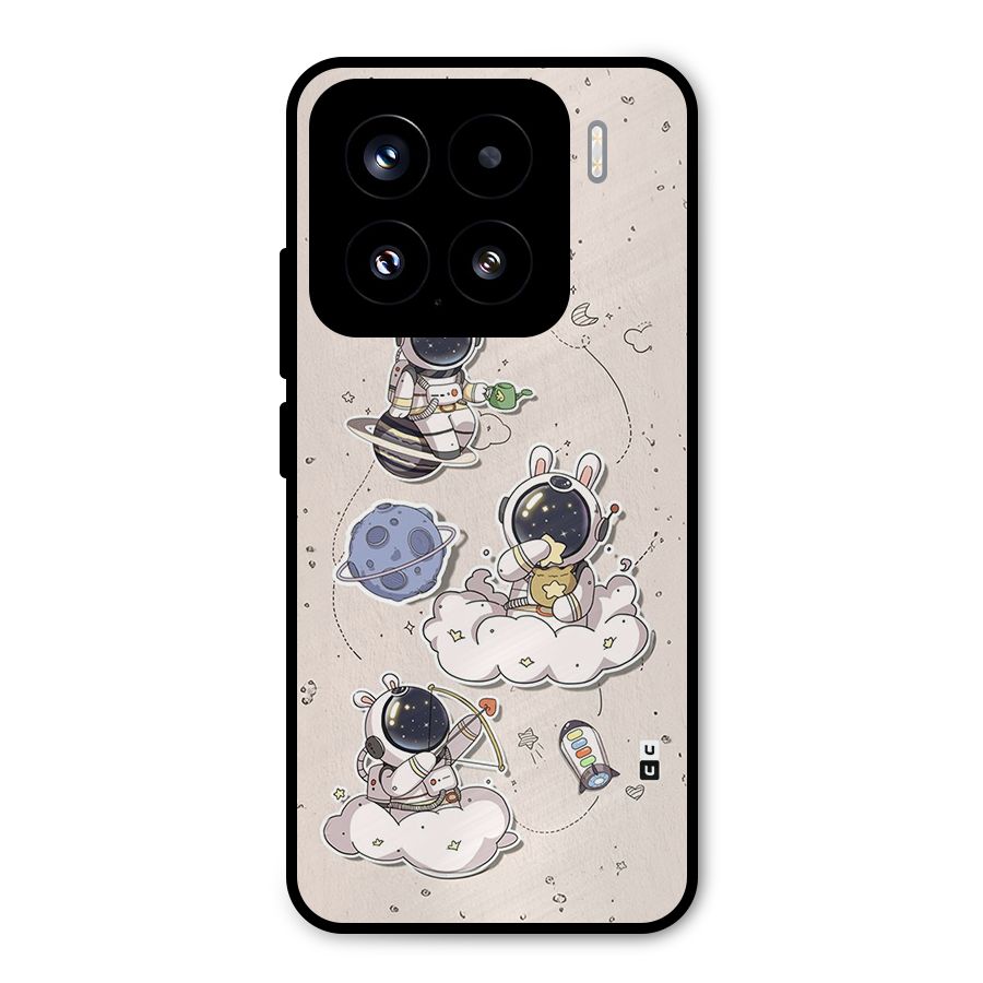 Lovely Astronaut Playing Metal Back Case for Xiaomi 15