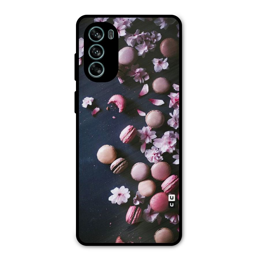 Macaroons And Cheery Blossoms Metal Back Case for Moto G62