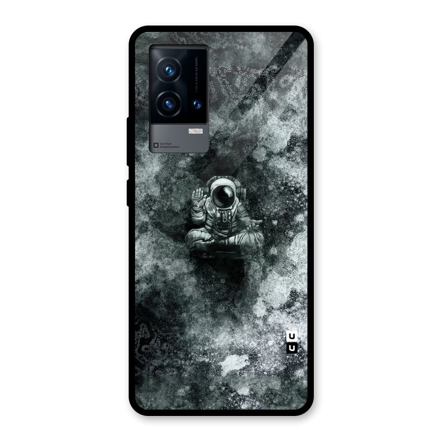 Meditating Spaceman Glass Back Case for iQOO 9 5G