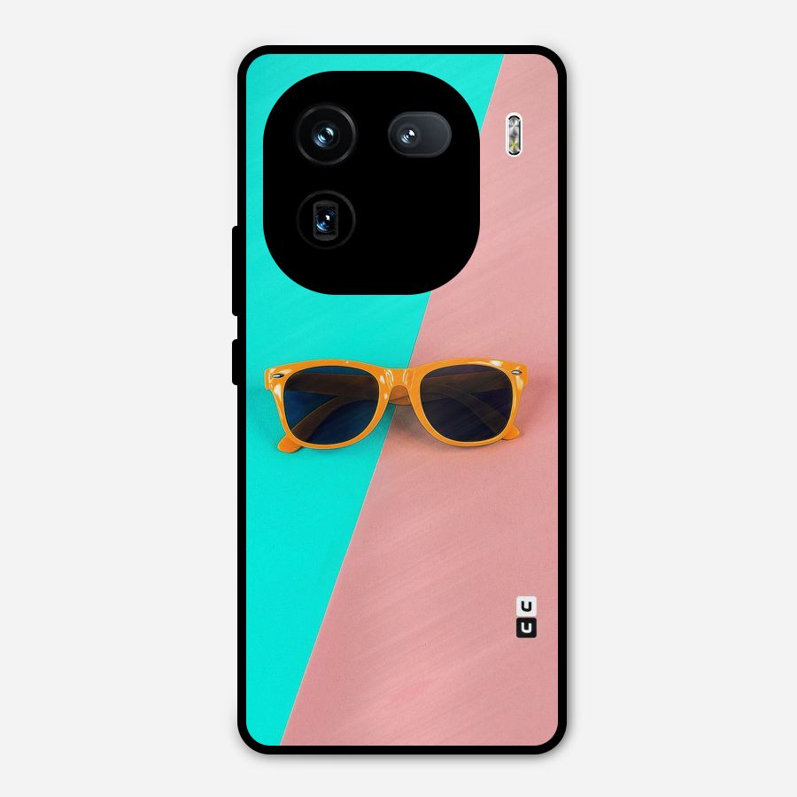 Minimal Glasses Metal Back Case for iQOO 12