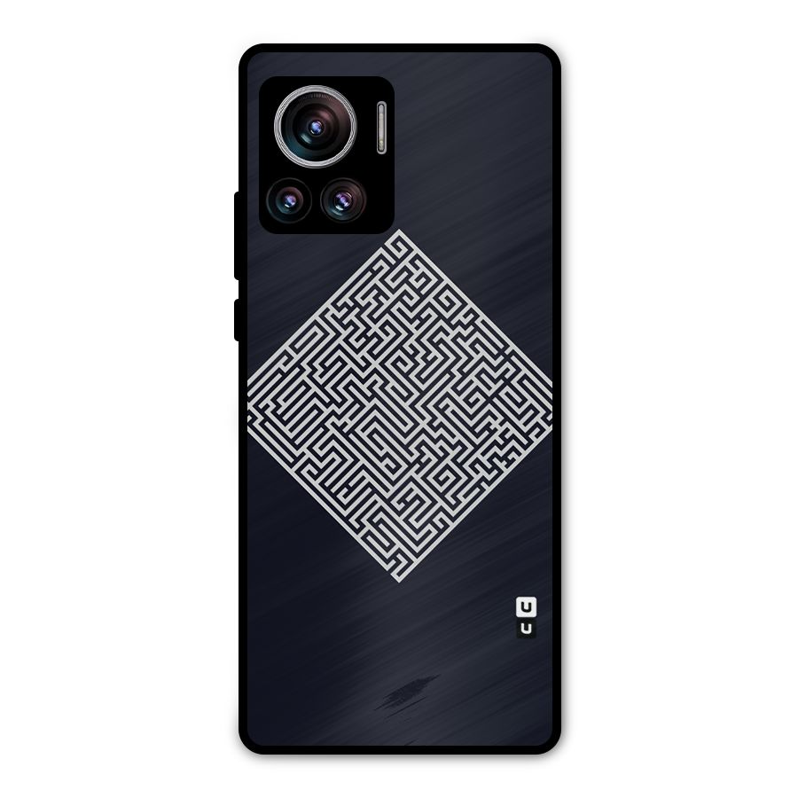 Minimal Maze Pattern Metal Back Case for Motorola Edge 30 Ultra