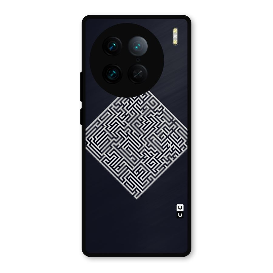 Minimal Maze Pattern Metal Back Case for Vivo X90 Pro