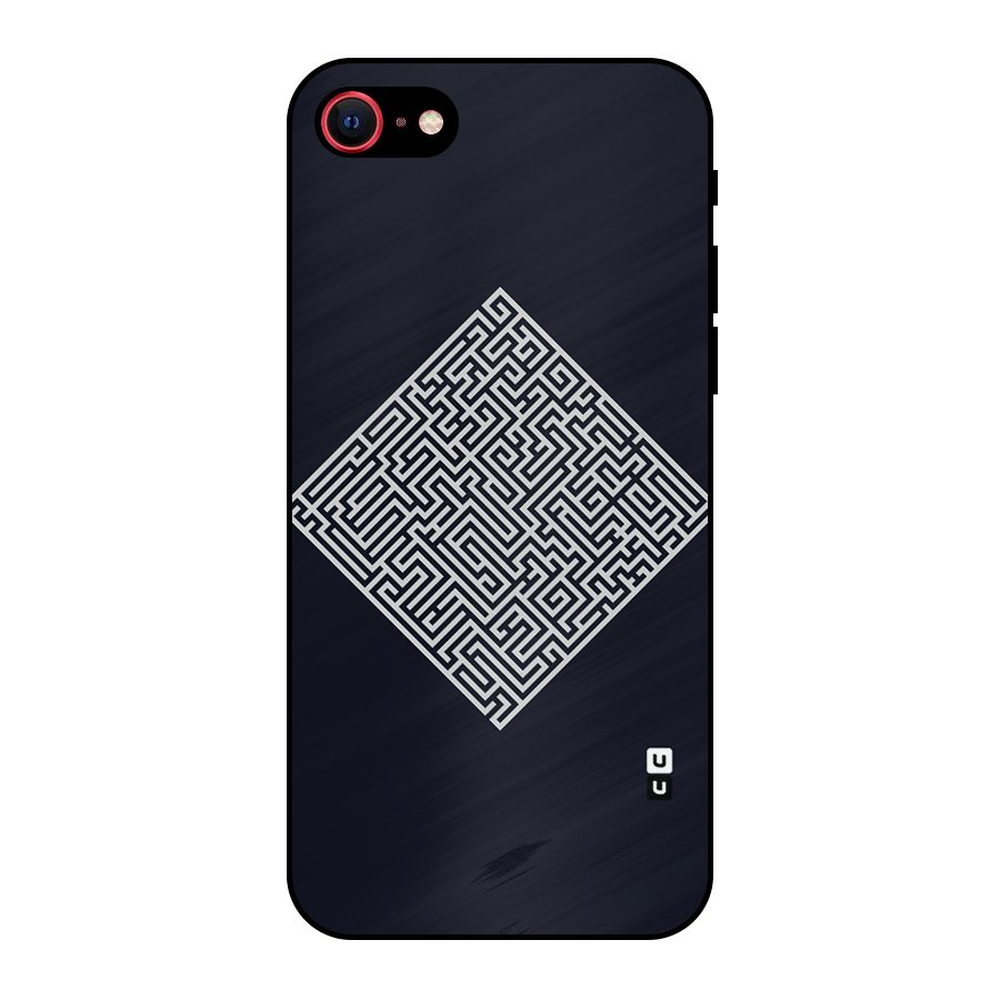 Minimal Maze Pattern Metal Back Case for iPhone SE 2022