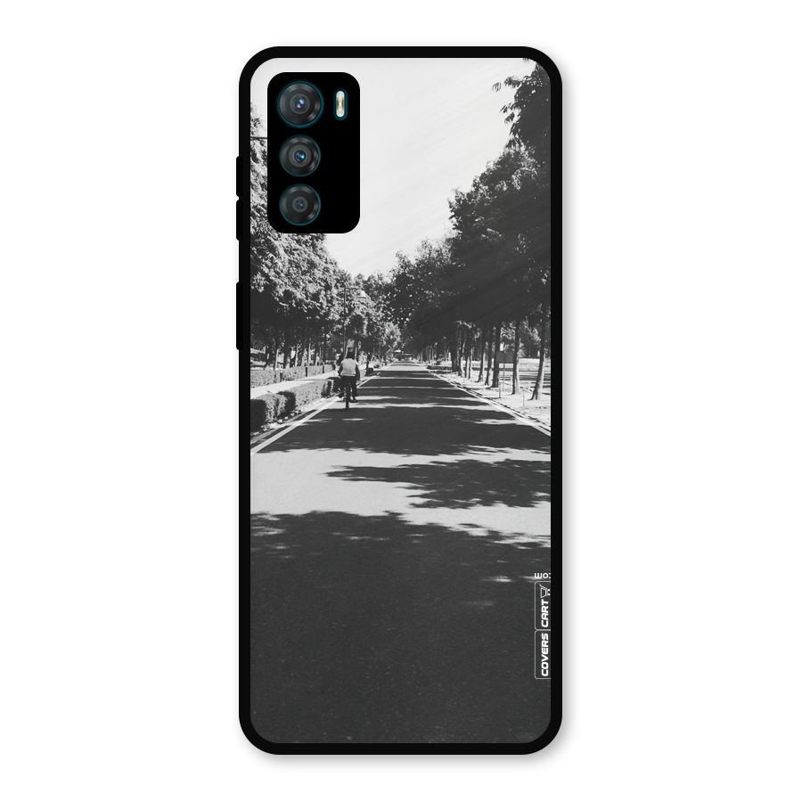 Monochrome Path Metal Back Case for Moto G42