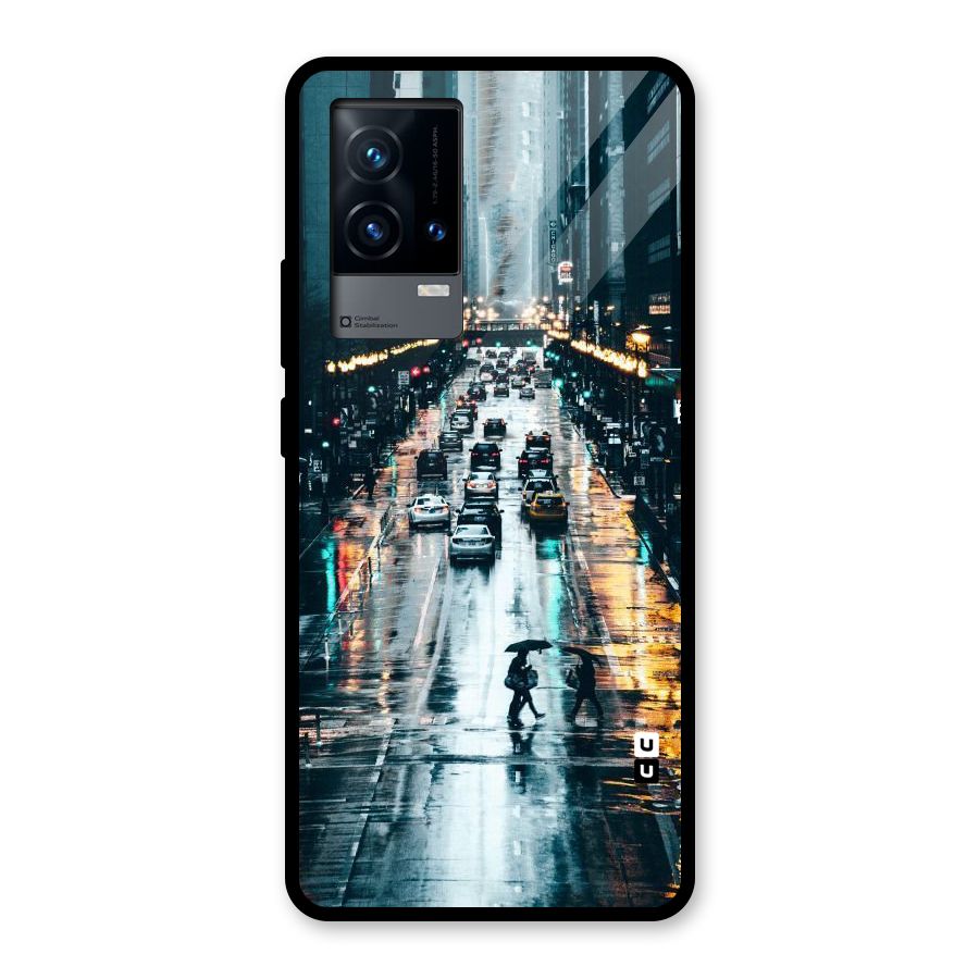 NY Streets Rainy Glass Back Case for iQOO 9 5G