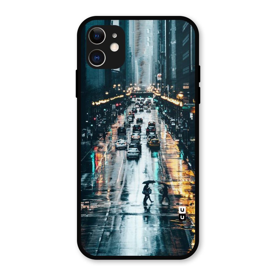 NY Streets Rainy Metal Back Case for iPhone 11